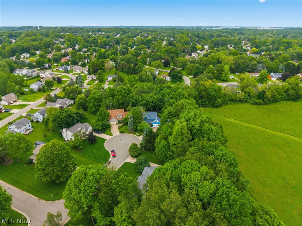 5882 Indian Creek Circle NW Canton OH 44718
