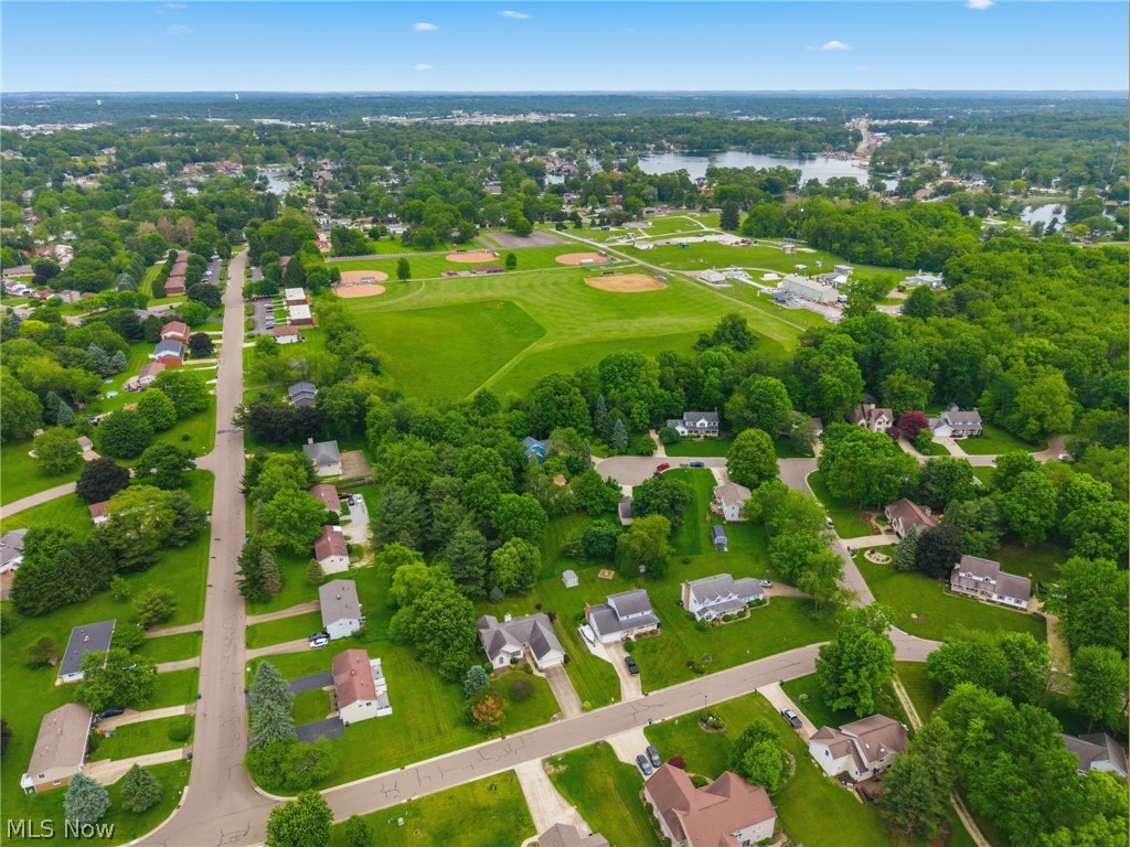 5882 Indian Creek Circle NW Canton OH 44718