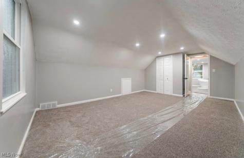 5087 E 86th Street Garfield Heights OH 44125
