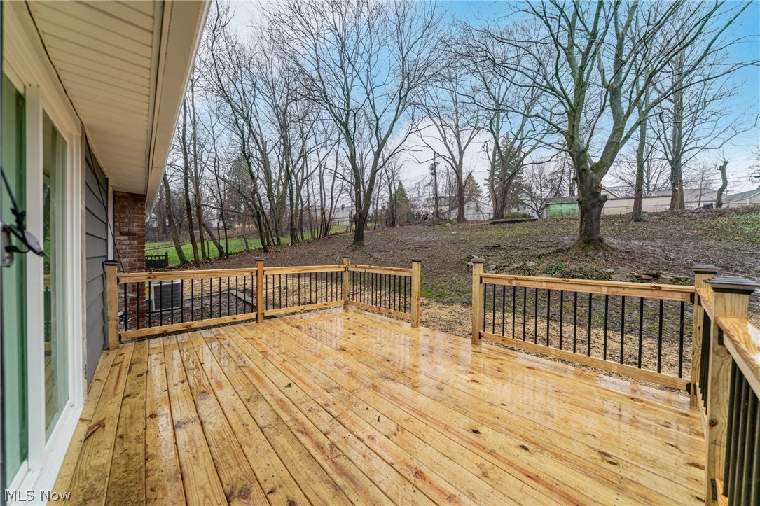 5087 E 86th Street Garfield Heights OH 44125