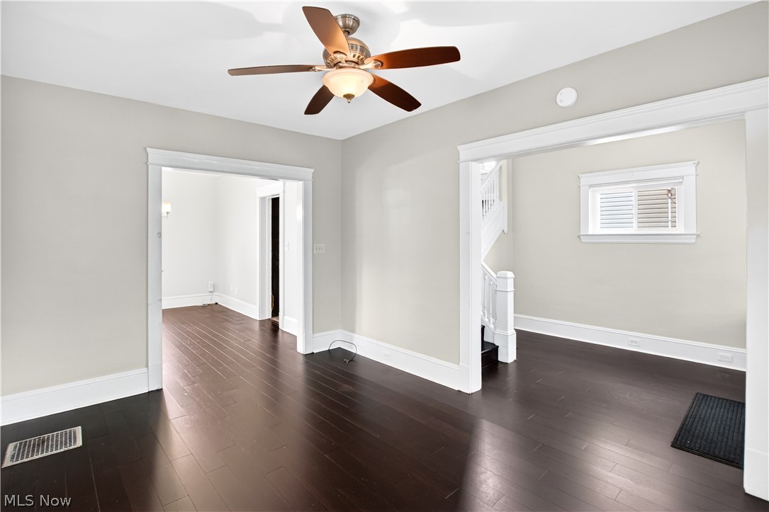 1553 Rockway Avenue Lakewood OH 44107