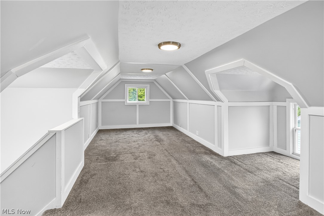 1553 Rockway Avenue Lakewood OH 44107