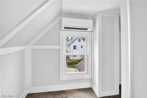 1553 Rockway Avenue Lakewood OH 44107