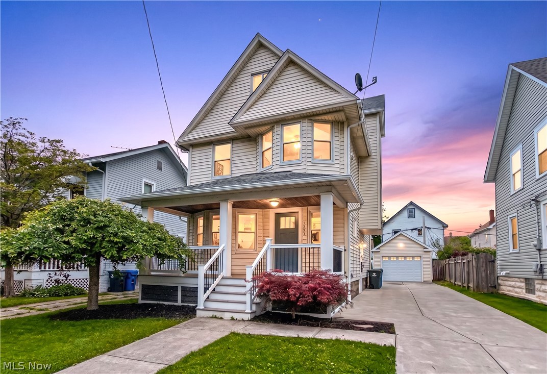 1553 Rockway Avenue Lakewood OH 44107