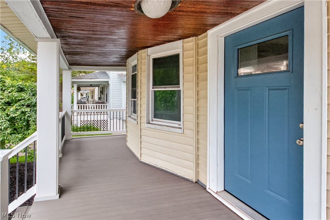 1553 Rockway Avenue Lakewood OH 44107