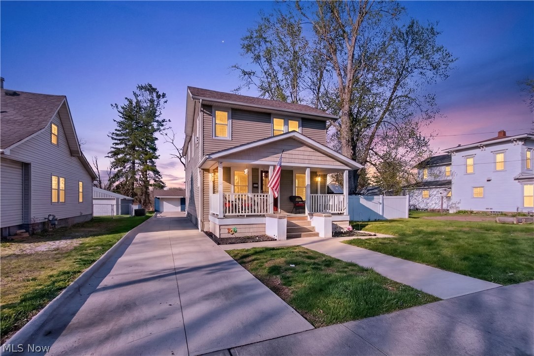 363 Seeley Street Amherst OH 44001