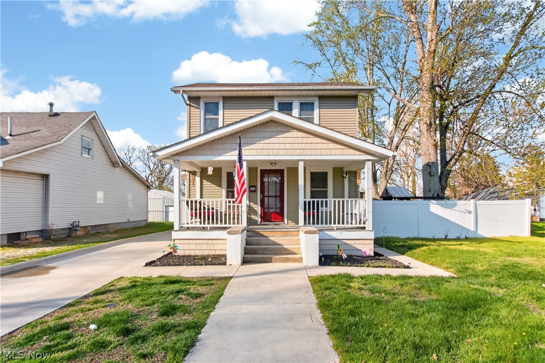 363 Seeley Street Amherst OH 44001