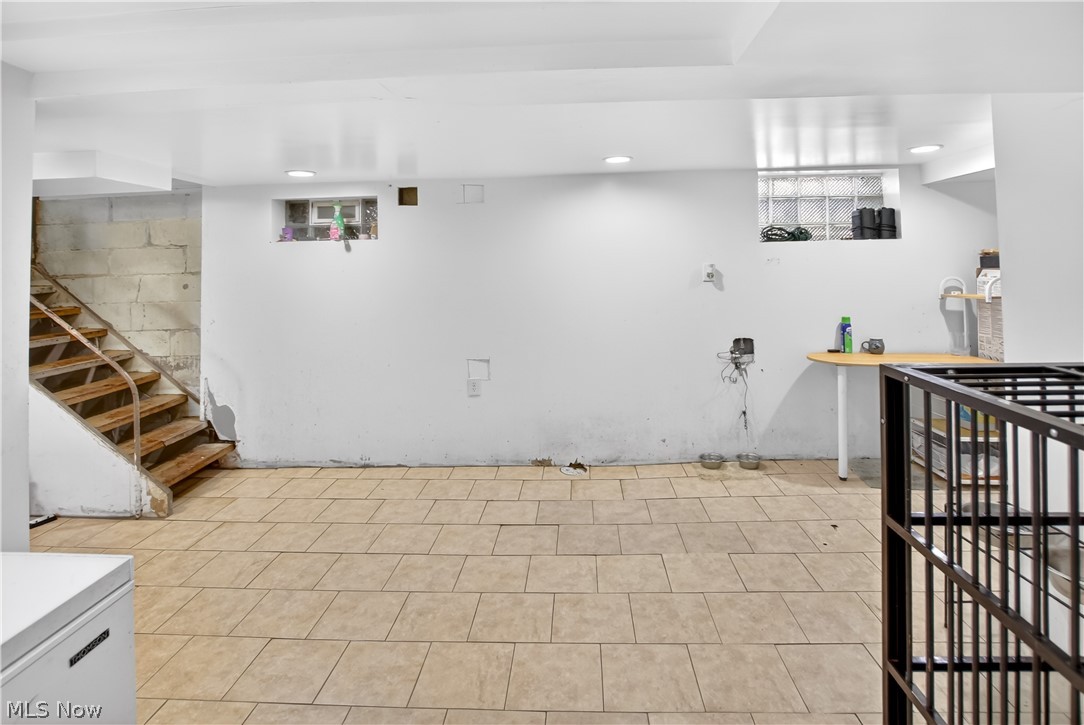 363 Seeley Street Amherst OH 44001