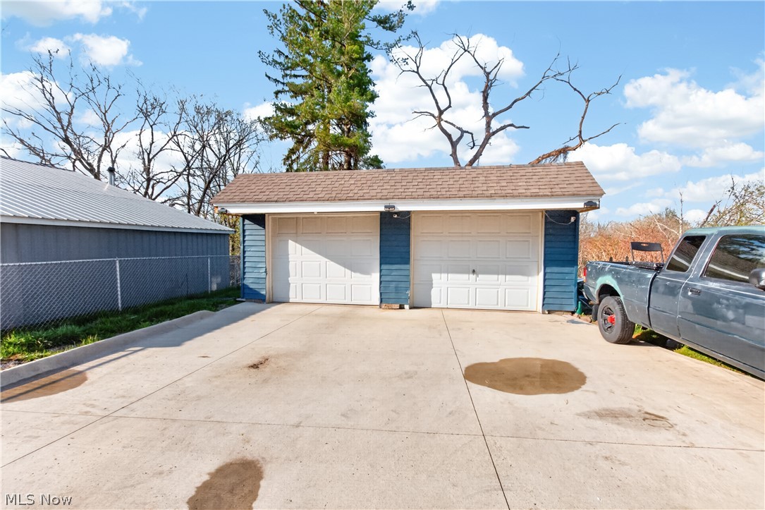 363 Seeley Street Amherst OH 44001