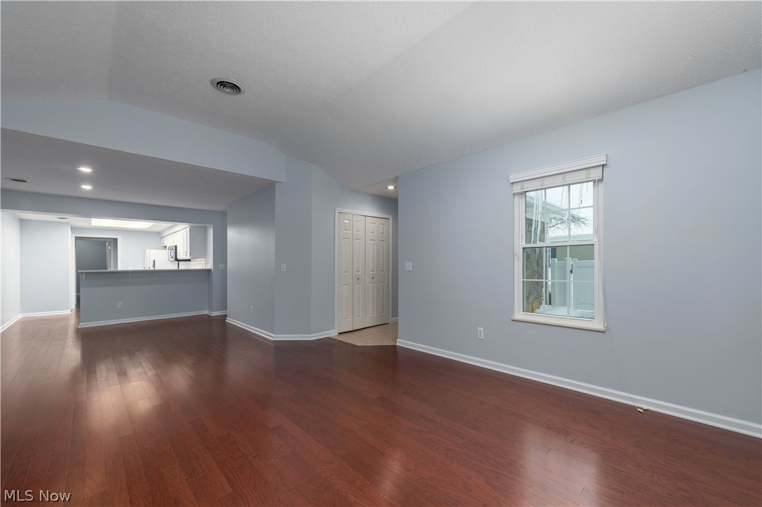 8208 Cyrus Lane Northfield OH 44067