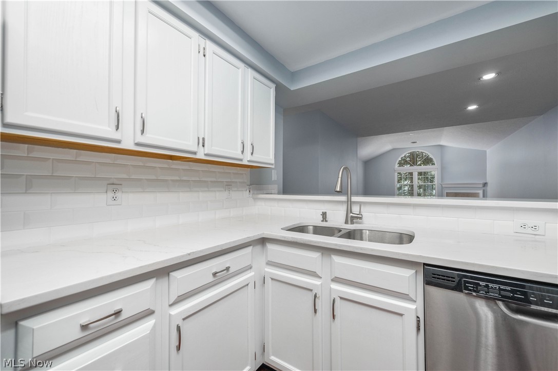 8208 Cyrus Lane Northfield OH 44067