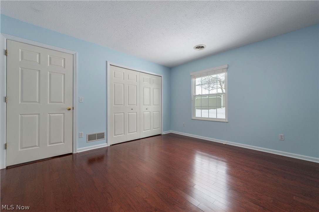 8208 Cyrus Lane Northfield OH 44067