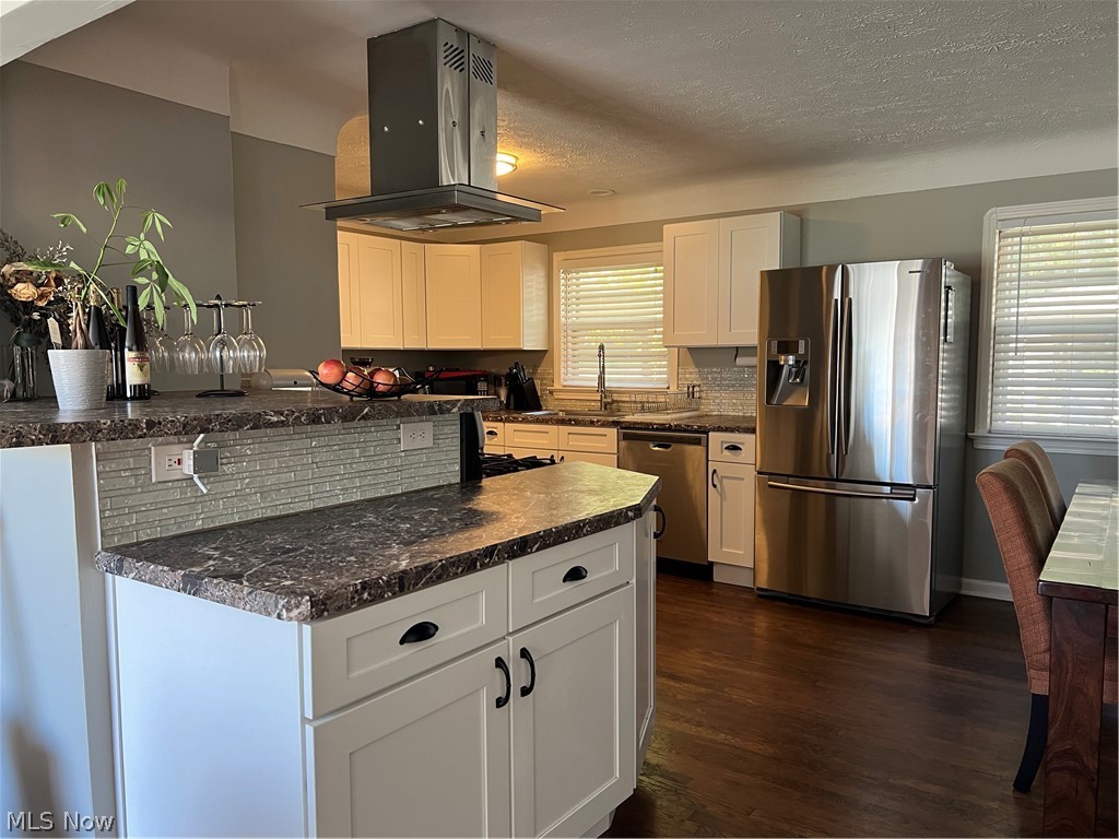 3282 Royalton Road North Royalton OH 44133