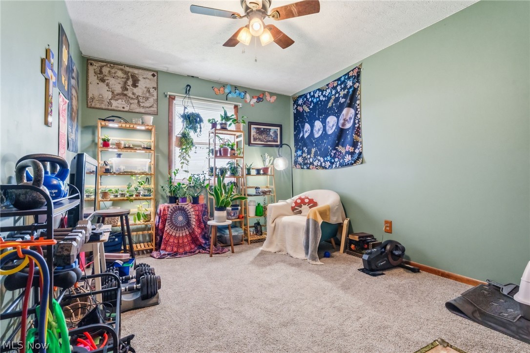 9085 Willowdale Avenue SE Magnolia OH 44643