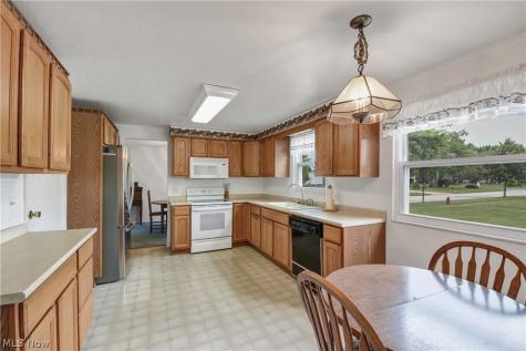 1656 Belfair Drive Twinsburg OH 44087