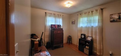 7573 Biscayne Boulevard Parma OH 44134