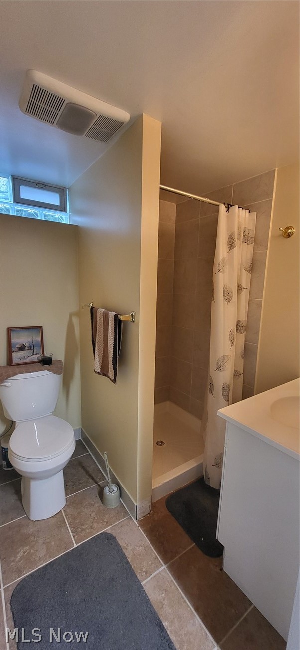 7573 Biscayne Boulevard Parma OH 44134