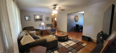 7573 Biscayne Boulevard Parma OH 44134