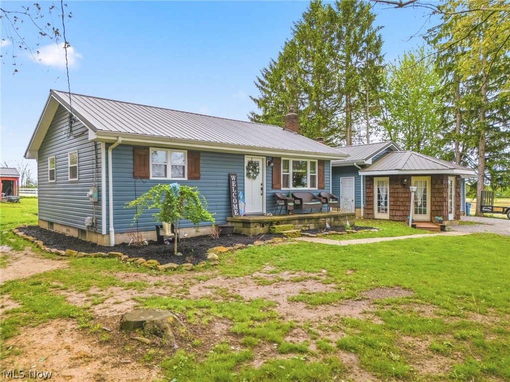 1477 E Garfield Road New Springfield OH 44443