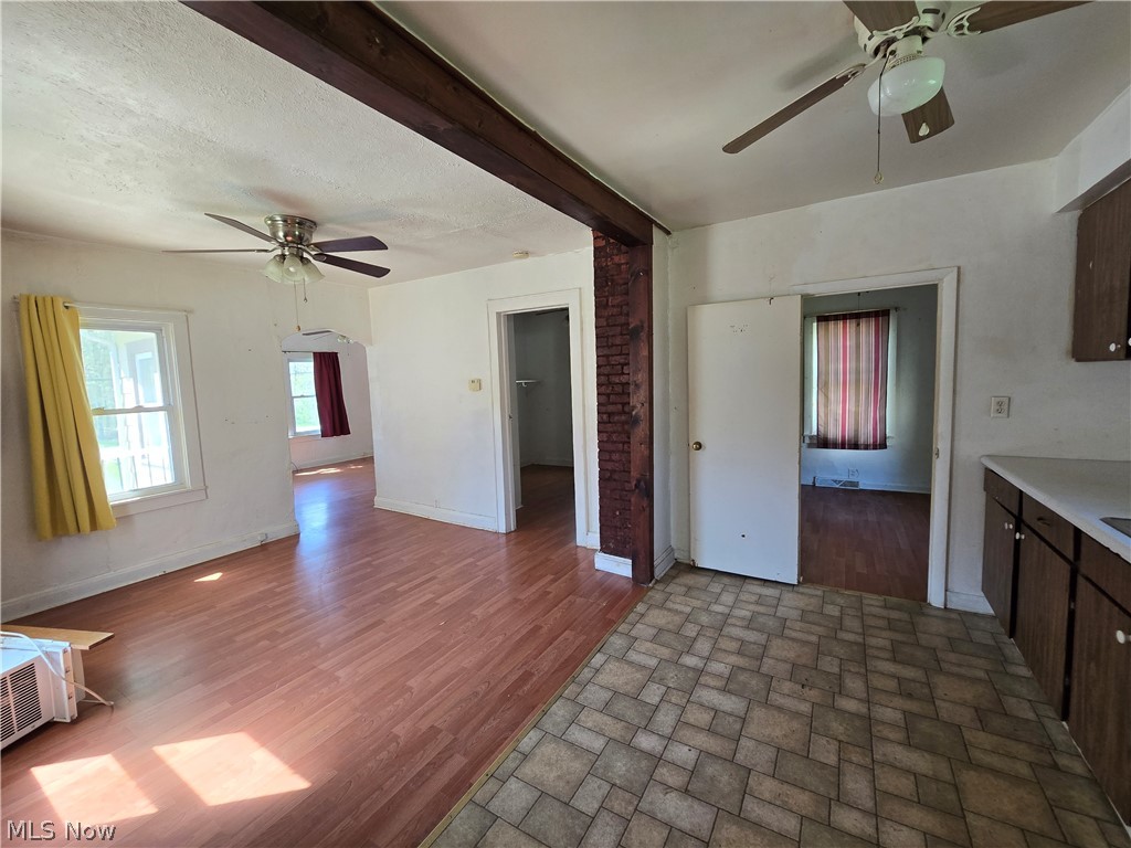 5179 E Maple Avenue Geneva OH 44041