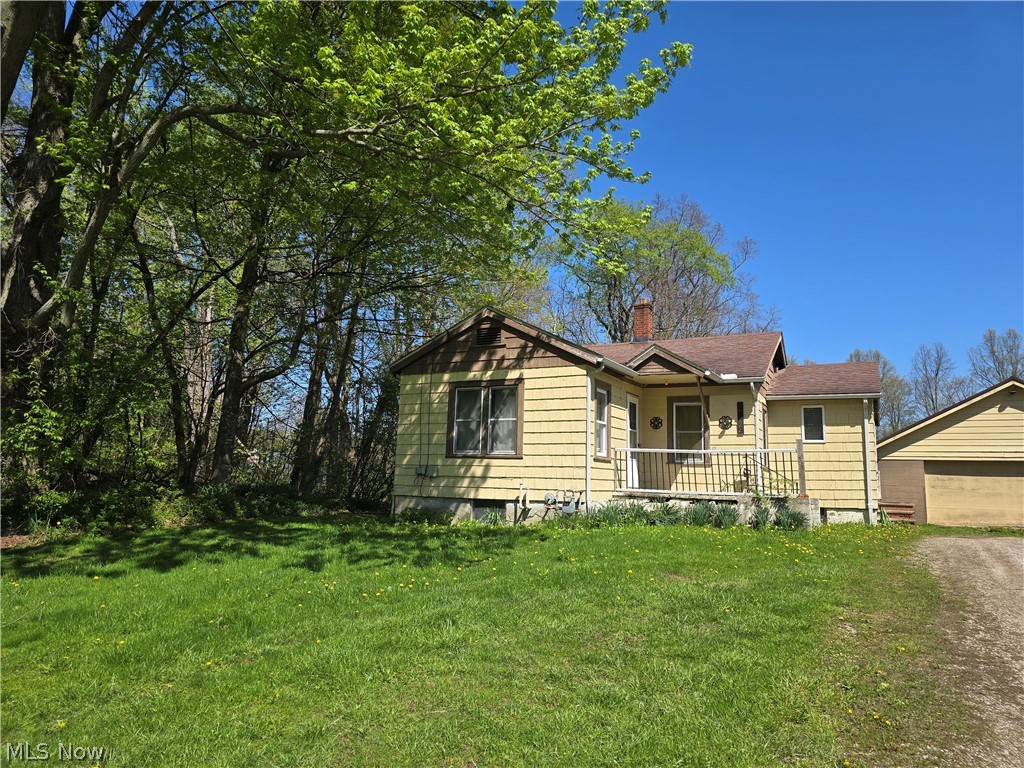 5179 E Maple Avenue Geneva OH 44041