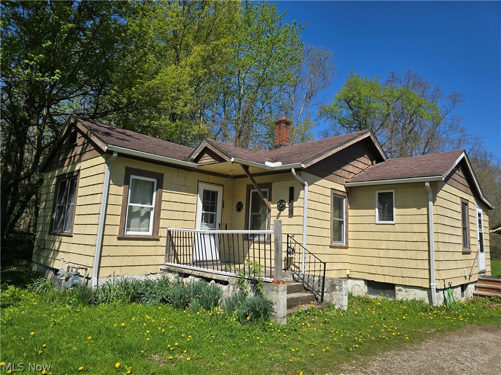 5179 E Maple Avenue Geneva OH 44041
