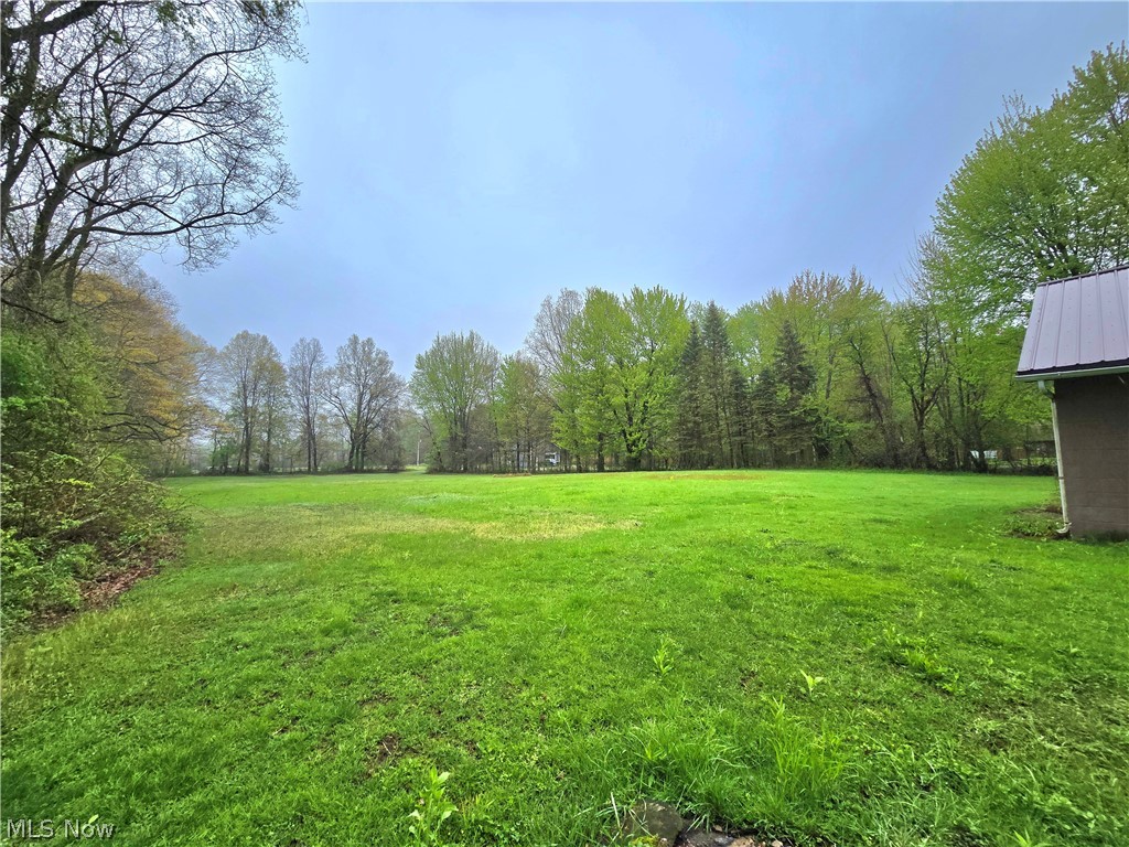 5179 E Maple Avenue Geneva OH 44041