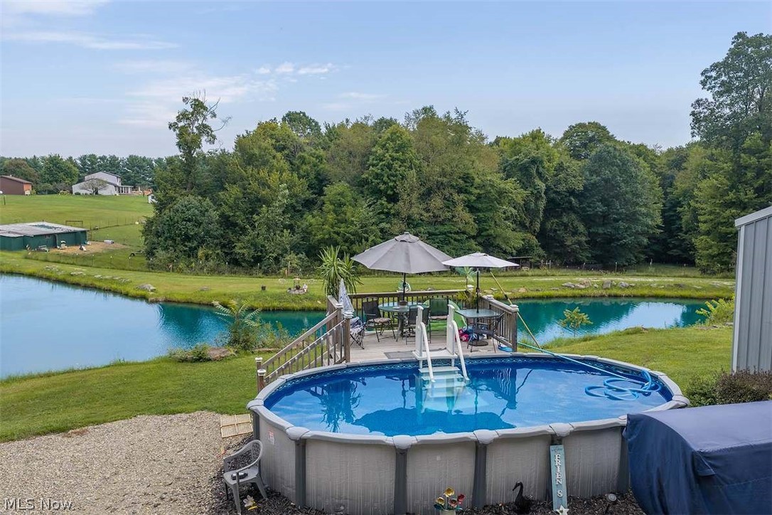 4605 Mount Pleasant Road NW Dover OH 44622