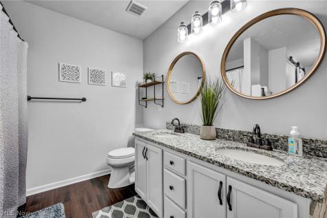 2340 Brittany Boulevard Brunswick OH 44212