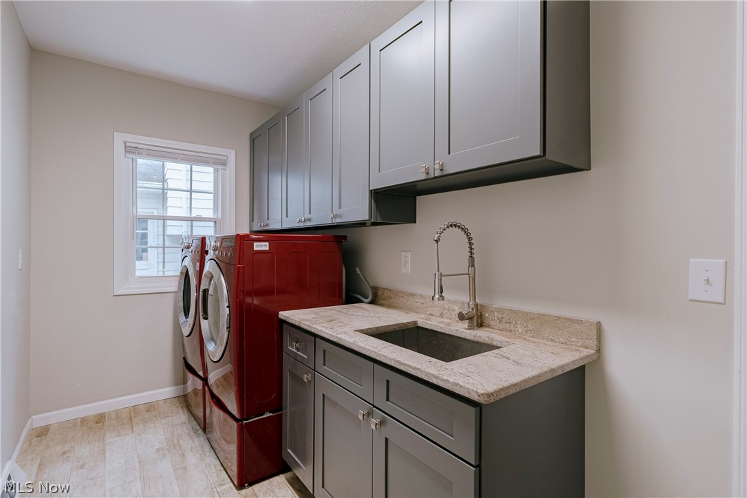 1960 Bromton Drive Lyndhurst OH 44124