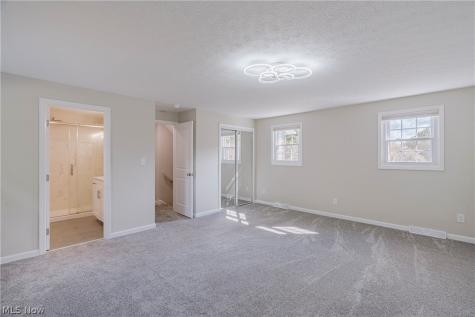 1960 Bromton Drive Lyndhurst OH 44124