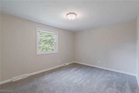 1960 Bromton Drive Lyndhurst OH 44124