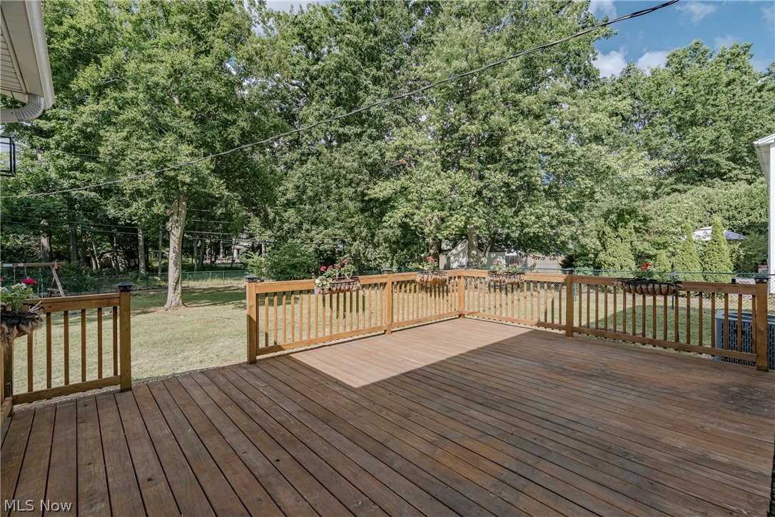 1960 Bromton Drive Lyndhurst OH 44124