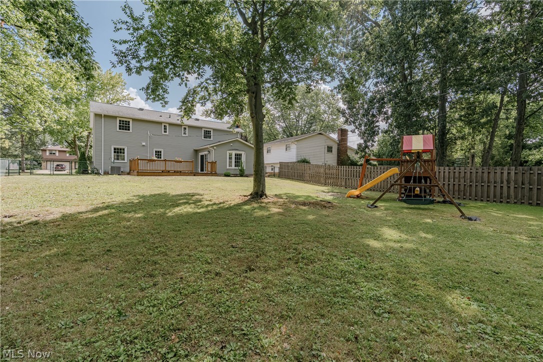1960 Bromton Drive Lyndhurst OH 44124
