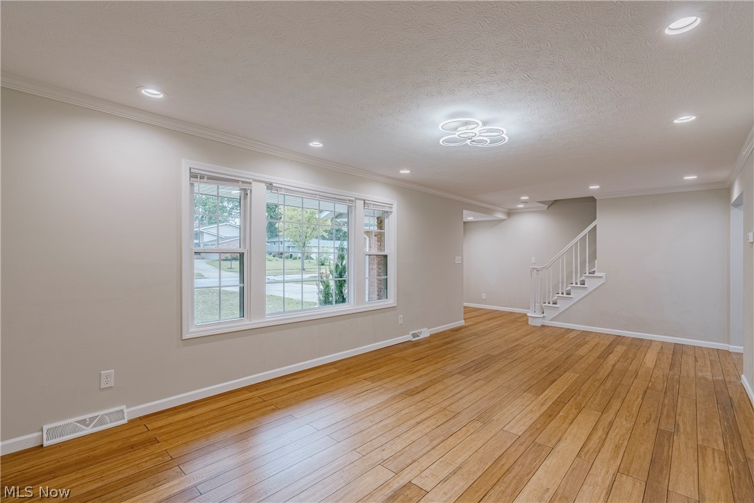 1960 Bromton Drive Lyndhurst OH 44124