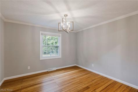 1960 Bromton Drive Lyndhurst OH 44124