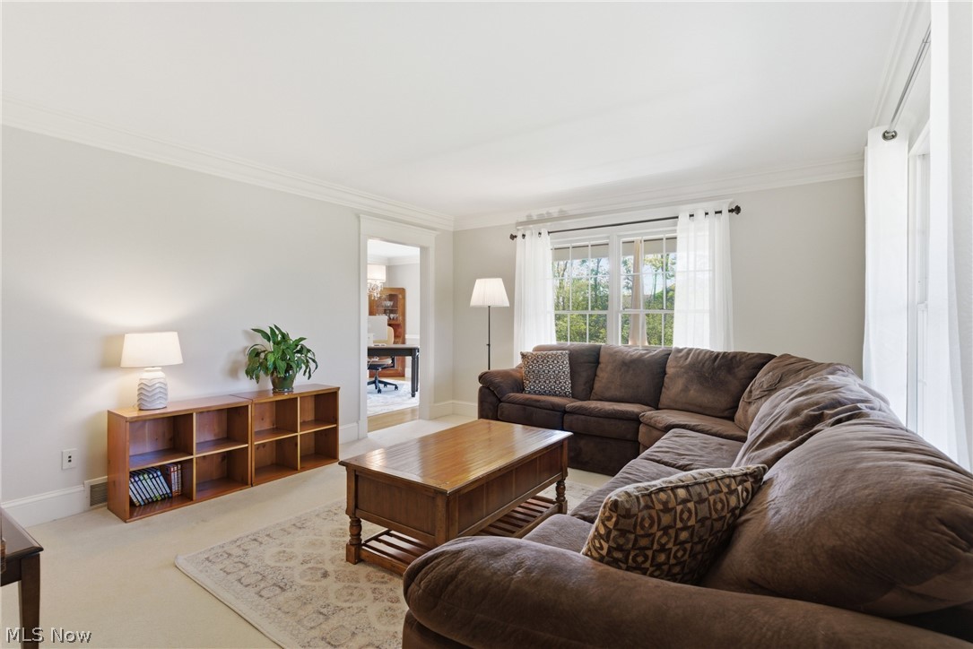 9475 Stafford Road Chagrin Falls OH 44023