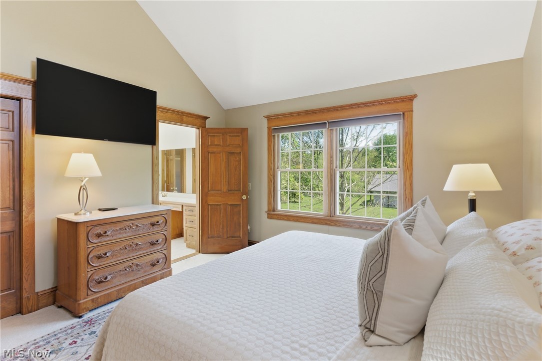 9475 Stafford Road Chagrin Falls OH 44023