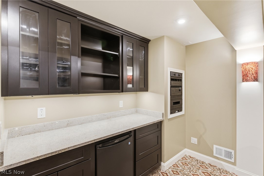 9475 Stafford Road Chagrin Falls OH 44023