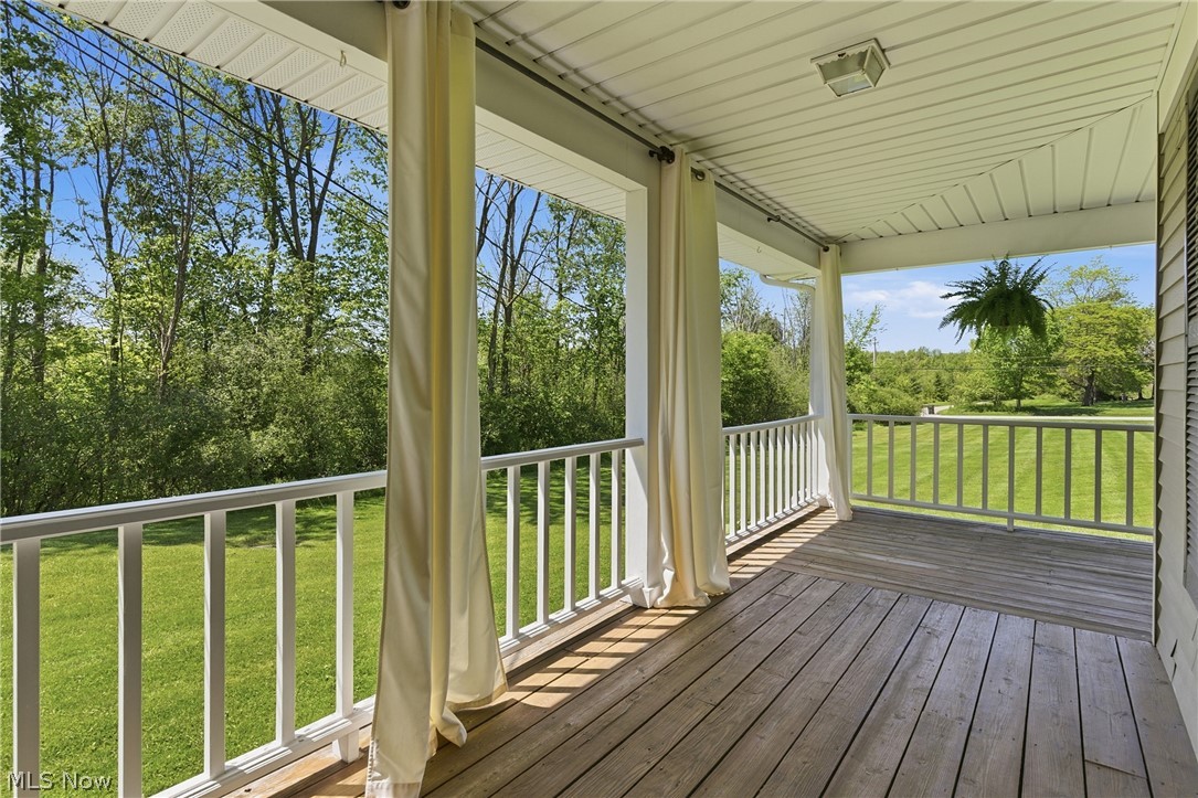 9475 Stafford Road Chagrin Falls OH 44023