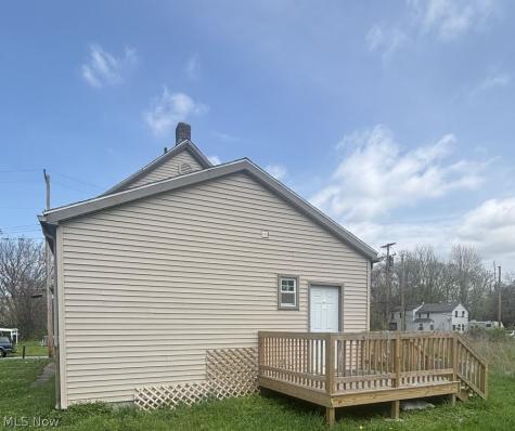 8706 Nevada Avenue Cleveland OH 44104