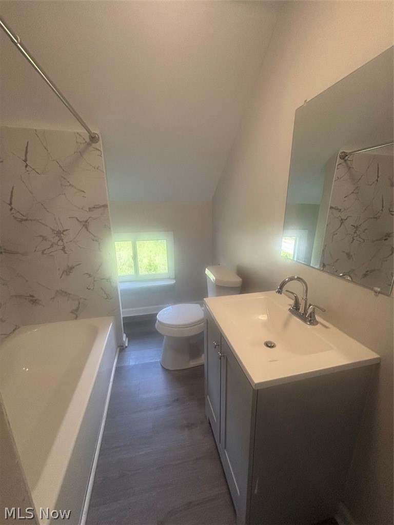 8706 Nevada Avenue Cleveland OH 44104