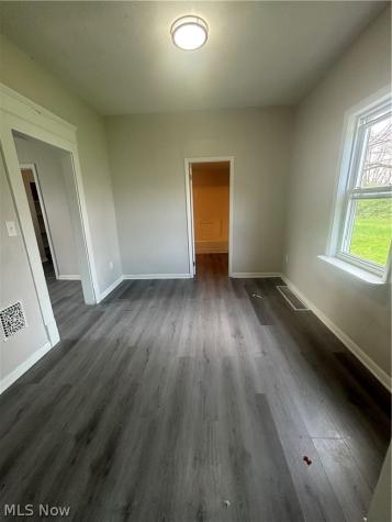 8706 Nevada Avenue Cleveland OH 44104
