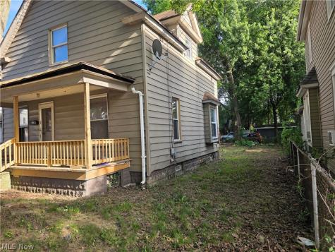 252 Power Street Akron OH 44304