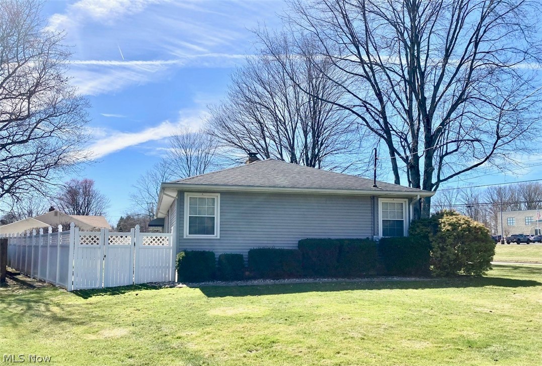 2305 S Schenley Avenue Youngstown OH 44511