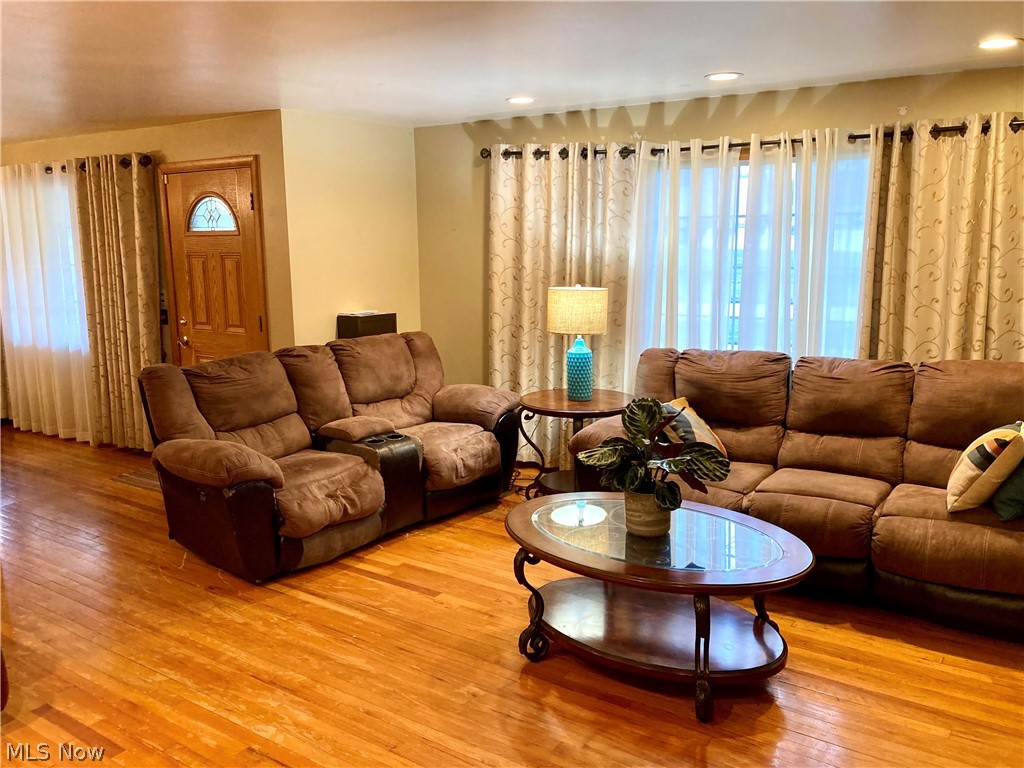 2305 S Schenley Avenue Youngstown OH 44511