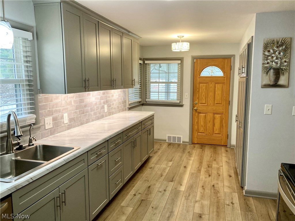 2305 S Schenley Avenue Youngstown OH 44511