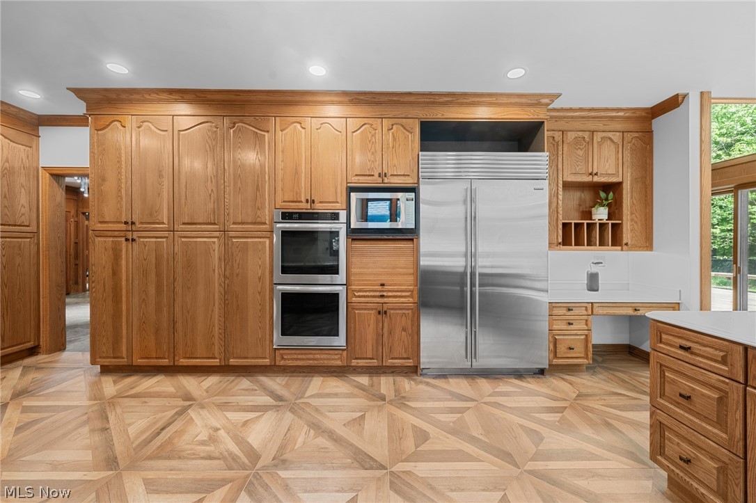 100 Easton Lane Moreland Hills OH 44022