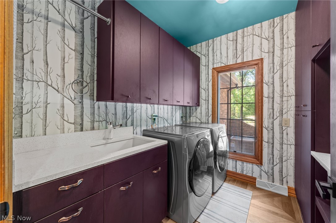 100 Easton Lane Moreland Hills OH 44022