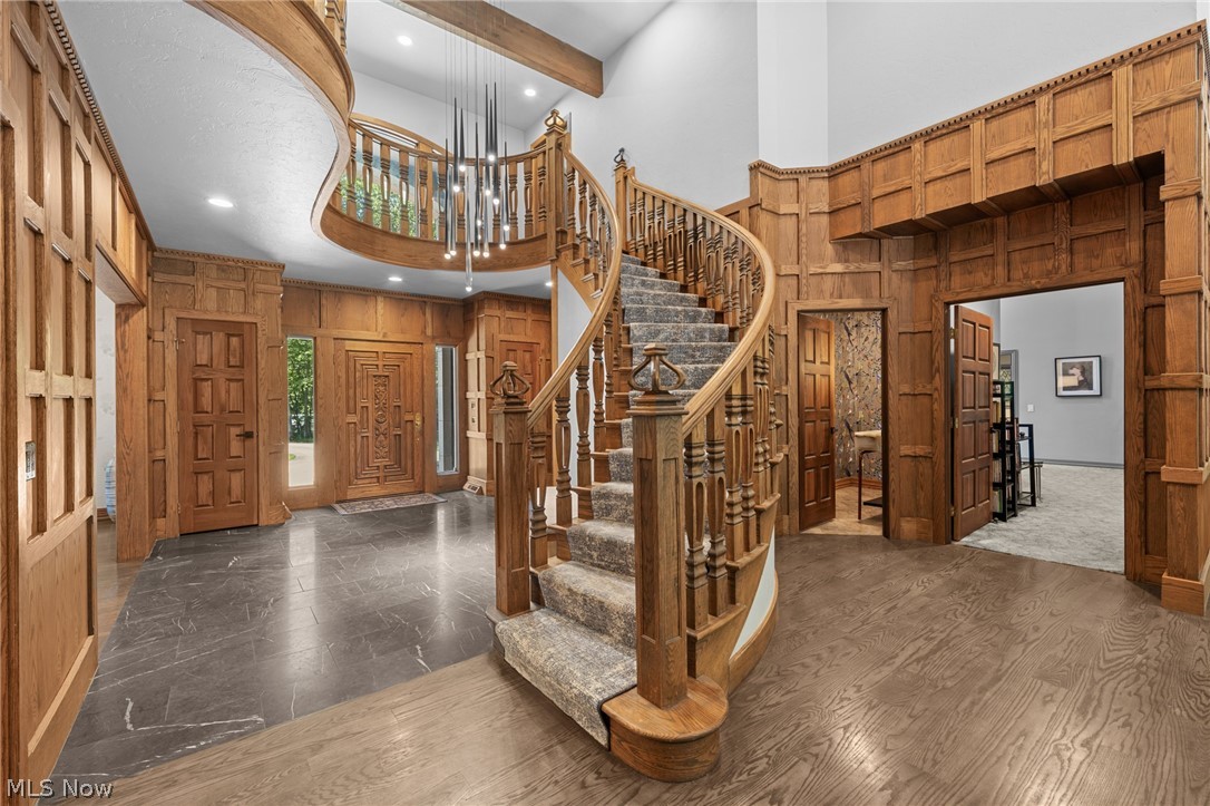 100 Easton Lane Moreland Hills OH 44022